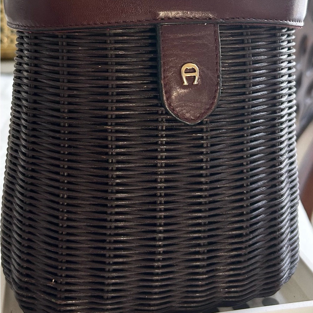 Etienne Aigner Maroon Leather and Wicker Bag Vintage - Picture 5 of 14